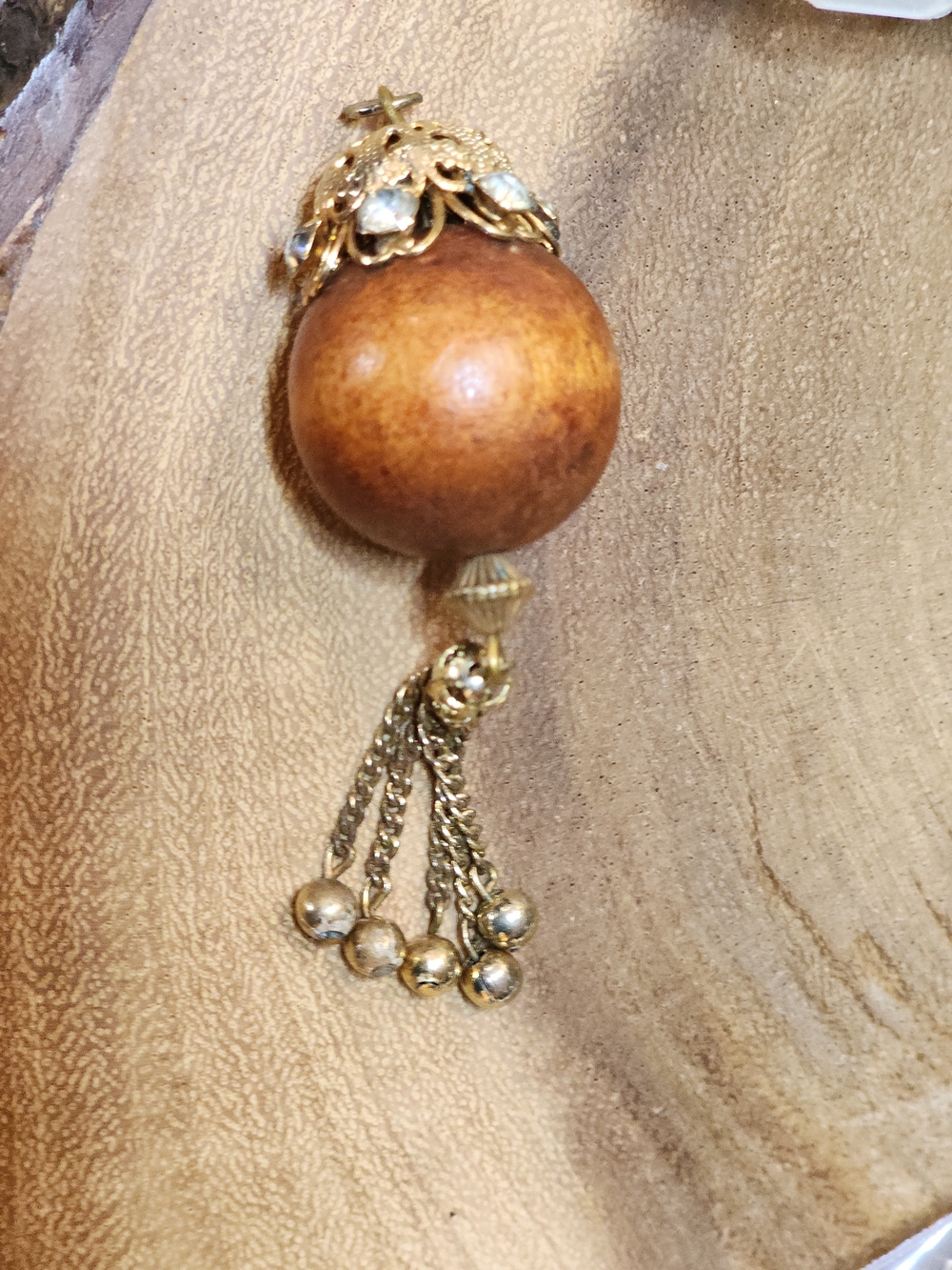 Vintage Gold Toned Tassel Wood Pendant - Women's Revival Jewelry